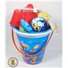 Image 1 : TUB OF KIDS BEACH TOYS