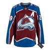 Image 2 : NATHAN MACKINNON SIGNED COLORADO AVALANCHE JERSEY ( FROZEN POND COA)