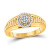 Image 1 : Round Diamond Circle Cluster Ribbed Ring 1/8 Cttw 10KT Yellow Gold