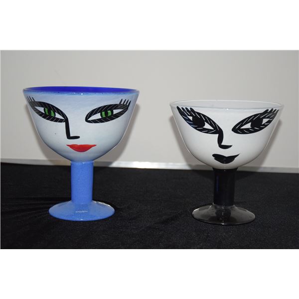 KOSTA BODA ULRICA HYDMAN VALLIEN "OPEN MINDS" LARGE FOOTED BOWLS; SIGNED (2 PCS)