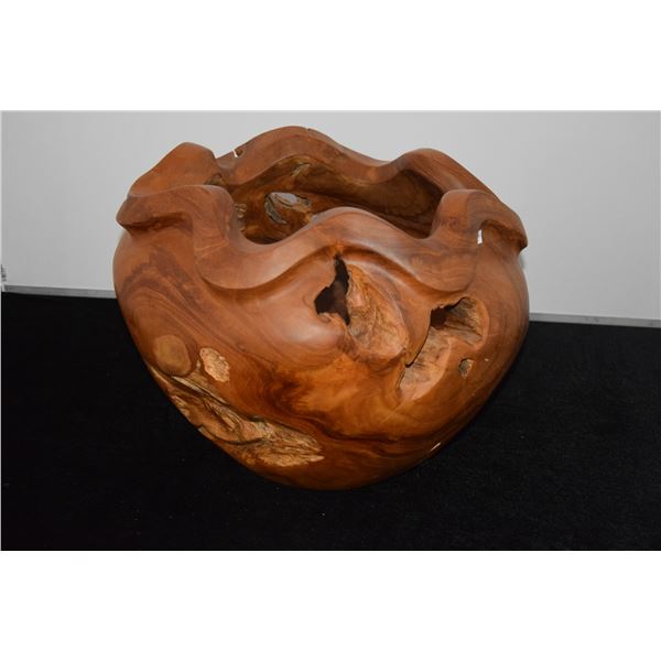 NATURAL TEAK ROOT POT (16" D)