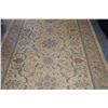 Image 2 : BEIGE HOOKED WOOL RUG (5' X 8')