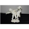 Image 4 : HUTSCHEREUTHER PORCELAIN FIGURINES: CHILDREN PLAYING (3 PCS)