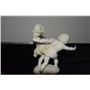 Image 5 : HUTSCHEREUTHER PORCELAIN FIGURINES: CHILDREN PLAYING (3 PCS)