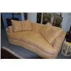 Image 1 : CLASSIC ELEGANT CURVED UPHOLSTERED SOFA W/PILLOWS
