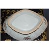 Image 2 : FAMILLE ROSE OVAL SERVING DISH