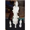 Image 1 : CHINESE BLANC DE CHINE KWAN YIN'S (4 1/2", 6", 7 1/4" & 20") (4 PCS)
