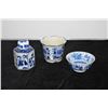 Image 1 : BLUE & WHITE TEA CADDY, PLANTER & BOWL (3 PCS)