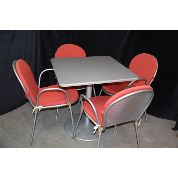 BISTRO TABLE W/4 ARM CHAIRS (5 PCS)