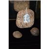 Image 1 : SMALL MULLER (SHAPED LIKE A STIRRUP) POUNDER & TOP GAME STONES (3 PCS)