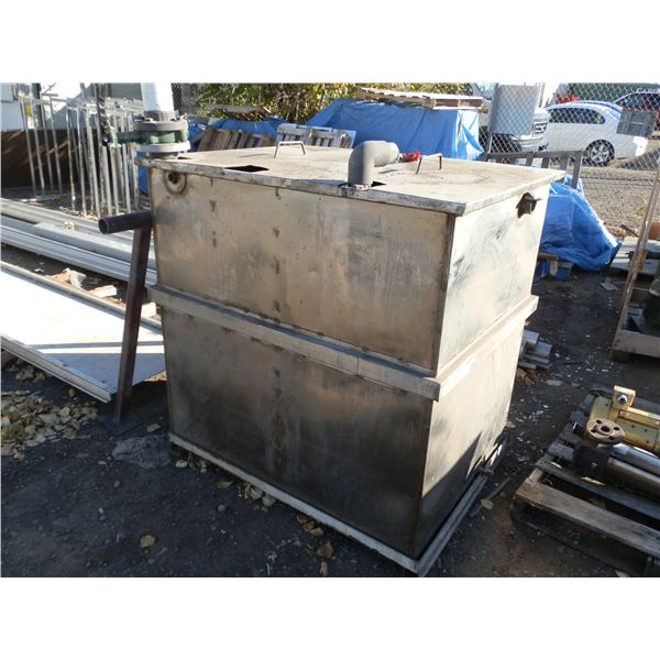 Metal Storage Tank