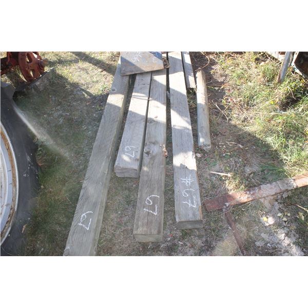 4x 4x6 Timbers; 1x 4x4 Timber