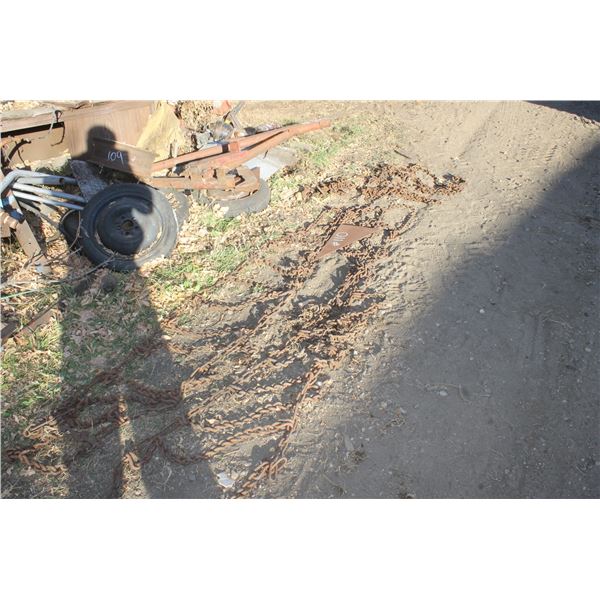 2x Tire Chains; Various logging Chains