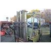 Image 2 : Clarke 789 Propane Fork Lift 47" Forks 3 stage Mast, not running