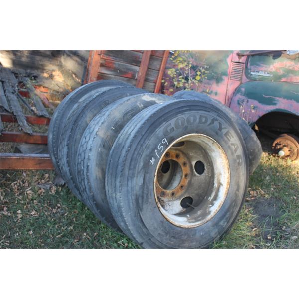 5x 11x22.5 Tires & Rims