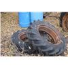 Image 1 : 2x Implement Tires & Rims 10x24