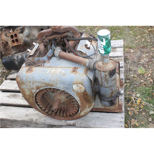 V4 Wisconsin Gas Engine