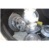 Image 1 : Various hub caps