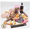 Image 1 : BAG OF ASSORTED MAKEUP