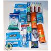 Image 1 : BAG OF ASSORTED TRAVEL TOILETRIES