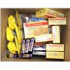 Image 1 : BOX OF ASSORTED COOKIES