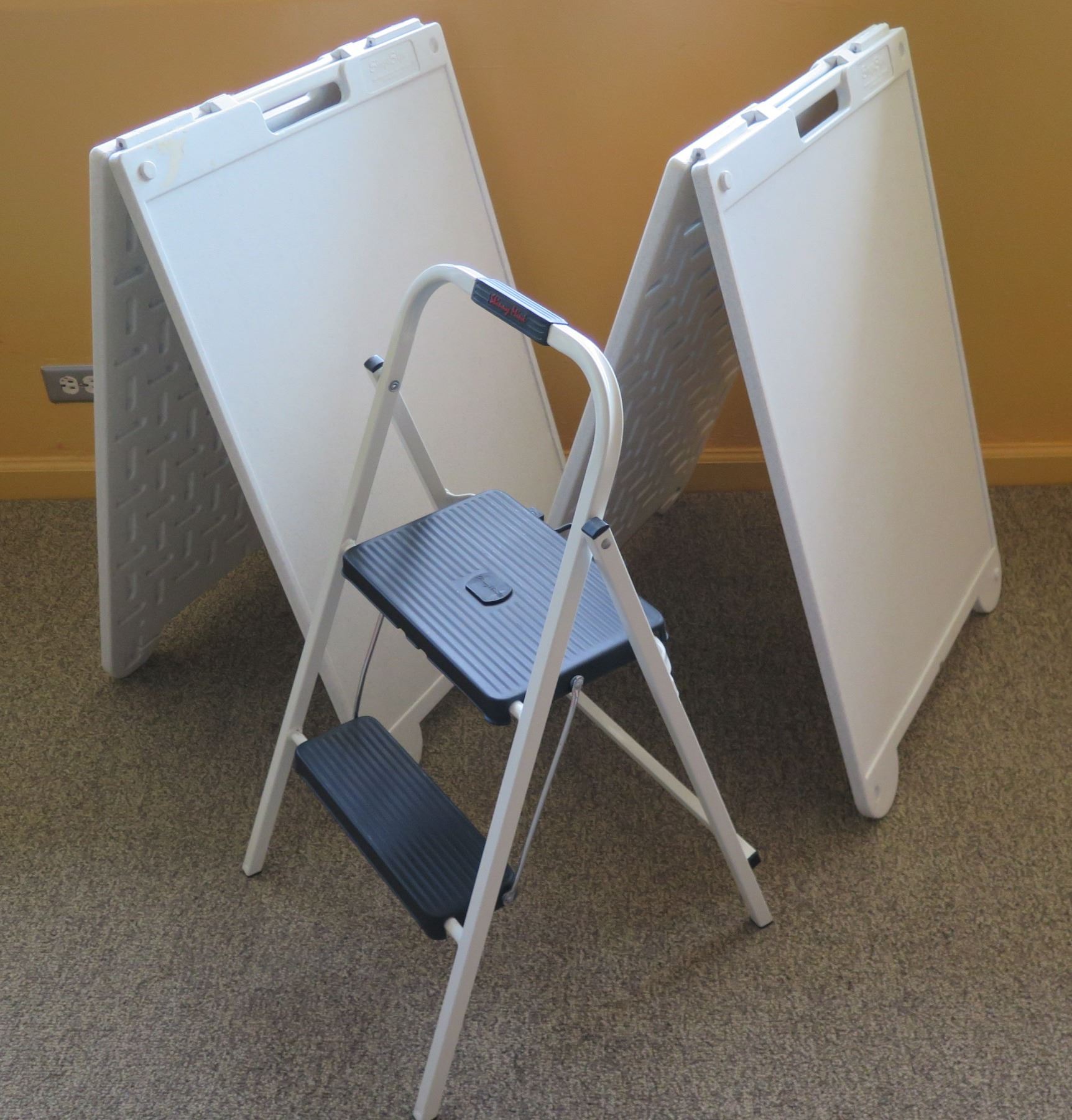 Skinny Mini Step Stool & 2 Simpo Sign A-Frame 'Happiness U' Signs