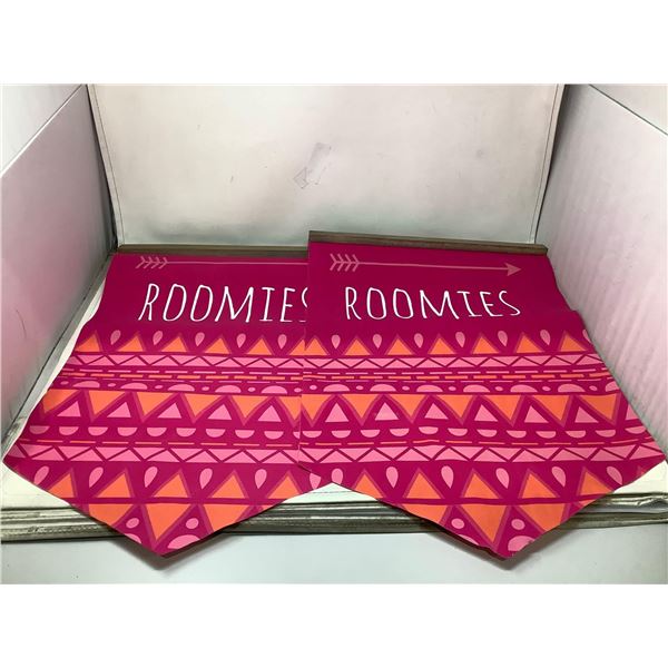 Canvas Wall Banners "Roomies" X2 - 16"x24"