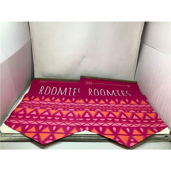 Canvas Wall Banners "Roomies" X2 - 16"x24"