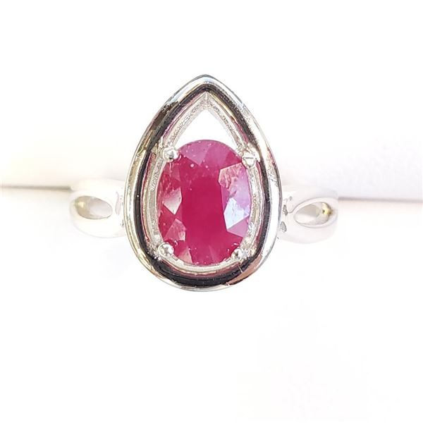 Silver Ruby(1ct) Ring (~Size 7)(Ring is resizable for $40) (~weight 3.05g), Suggested Retail Value $