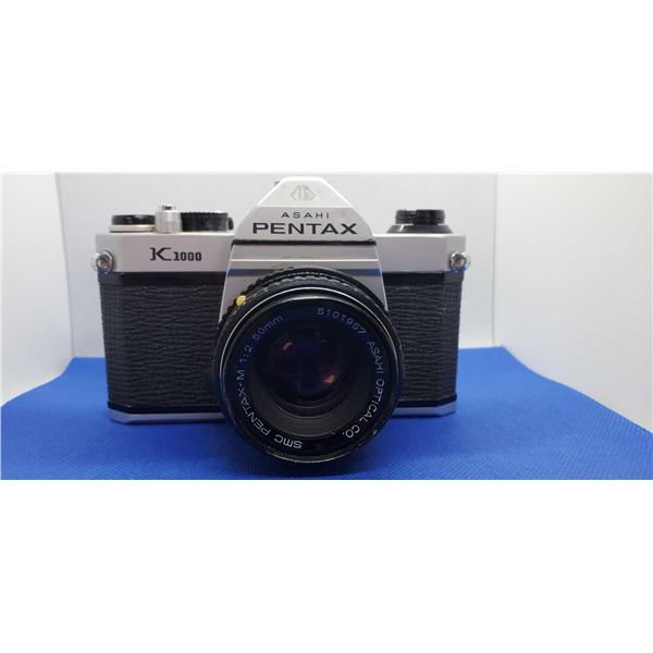 Pentax Asahi 35mm Camera K1000 with 1:2 50mm lense