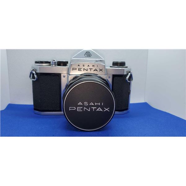 Pentax Asahi Model S3 35mm camera with Super Takumar 1:2/55 Lens
