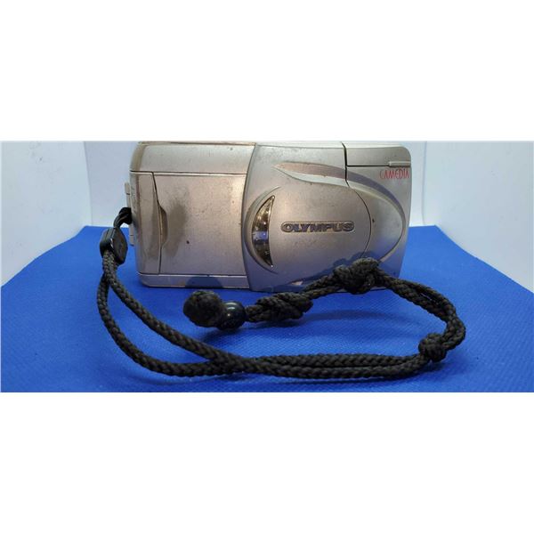 Olympus 1.3 MP Digital Camera