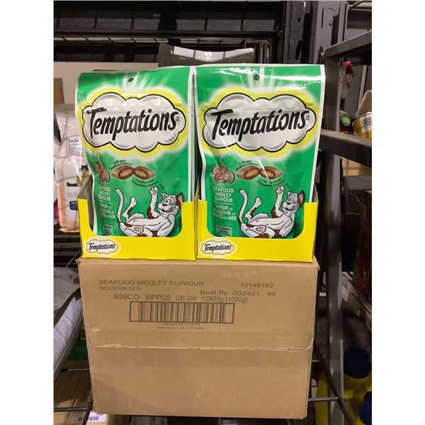 Case of Temptations Seafood Medley Cat Treats (12 x 85g)