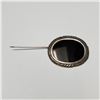 Image 2 : SILVER ONYX BROOCH (WEIGHT 14.39G)