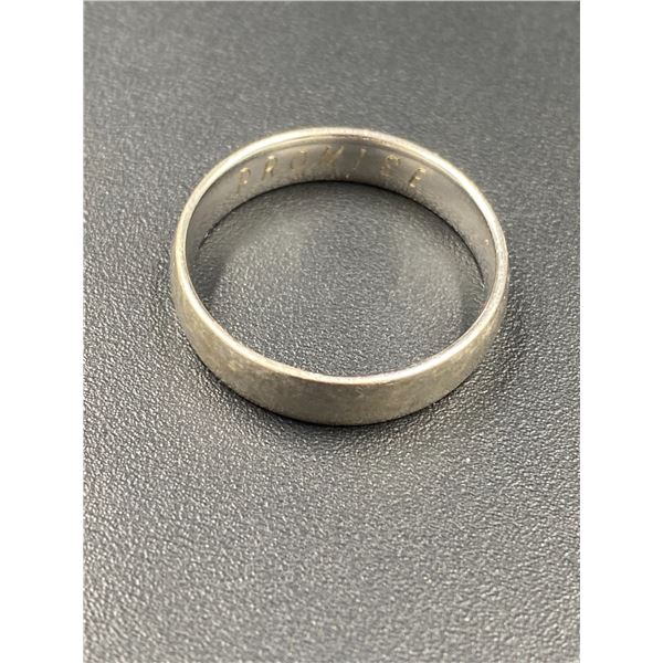 14K WHITE GOLD BAND INSIDE INSCRIPTION "I PROMISE"