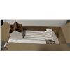 Image 1 : BOX OF APPROX 180 - 4 SECTION BOTTLE CARRIERS