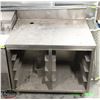 Image 1 : STAINLESS STEEL WORK TOP CABINET W/ BUN PAN