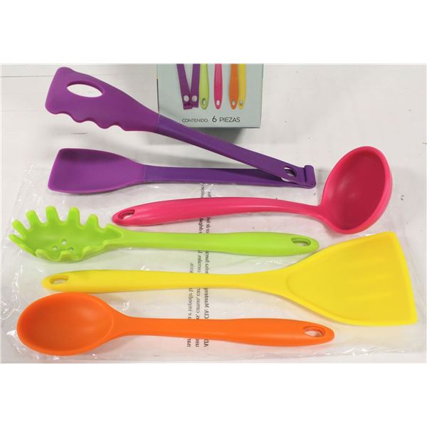 NEW SET OF 5 HIGH HEAT SILICONE COOKING UTENSILS