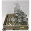 Image 1 : DISH TRAY W/ 10 GLASS TANKARDS