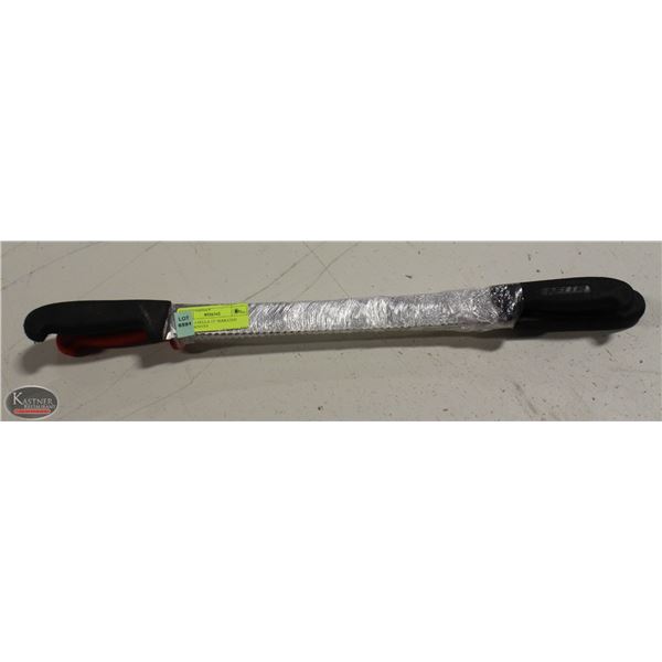 LOT OF 4 NELLA 12" SERRATED BREAD KNIVES