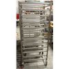 Image 1 : ALUMINUM BUN RACK ON CASTORS