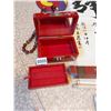 Image 3 : 2 Chinese wall scrolls (36" L, 13.5" W), jewellery box, fan, necklace and ladies wallet