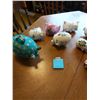 Image 2 : Asst piggy banks (x15)