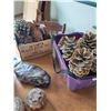 Image 5 : Metal storage boxes, giant Cribbage board, decorative gourds, giant pinecones, decorative wood piece