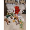 Image 3 : Asst stuffed animals