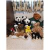 Image 1 : Asst stuffed animals