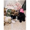 Image 2 : Asst stuffed animals