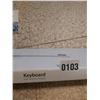 Image 3 : Apple keyboard with numeric keyboard (brand new, model A 1243), Sunbeam heating pad