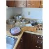 Image 1 : Asst kitchen dishes and utensils, springform pans, angel food cake pan, bundt pans, microwave bowl a