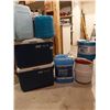 Image 1 : 2 Coleman coolers - PolyLite 28, 5 asst water jugs